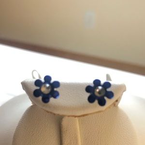 Blue flower studs💕